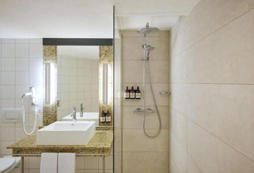 스탠다드 전망 룸, NH Frankfurt Airport