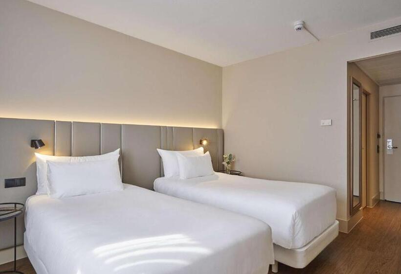 스탠다드 룸, NH Frankfurt Airport