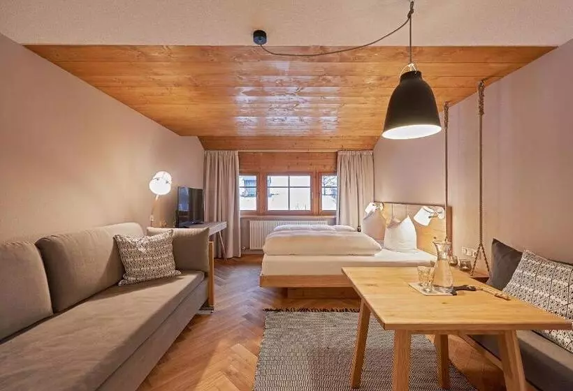 Quarto standart com varanda, Rössle
