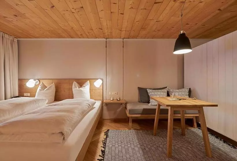 Quarto standart com varanda, Rössle