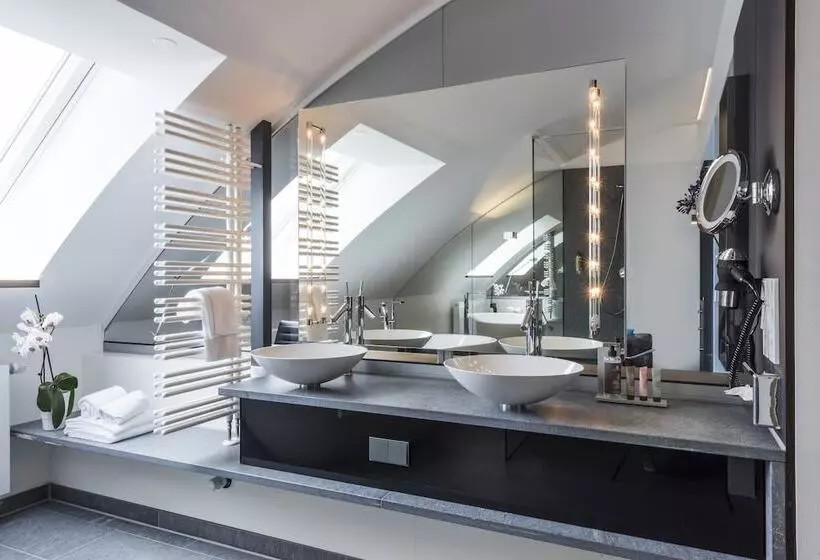 سوئیت با چشم‌انداز, Seehotel Friedrichshafen