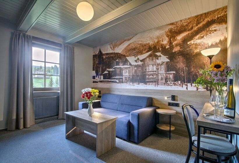 四人标准间, Start