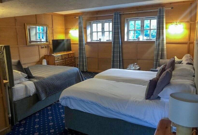 家庭间, The Hoops Inn & Country