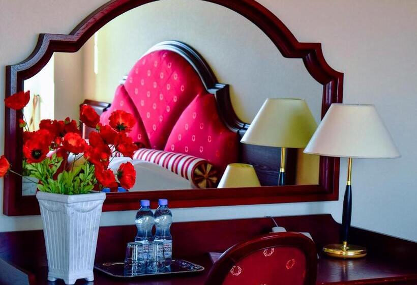 Апартаменты 1 Спальня, Zamek Królewski W Rydzynie