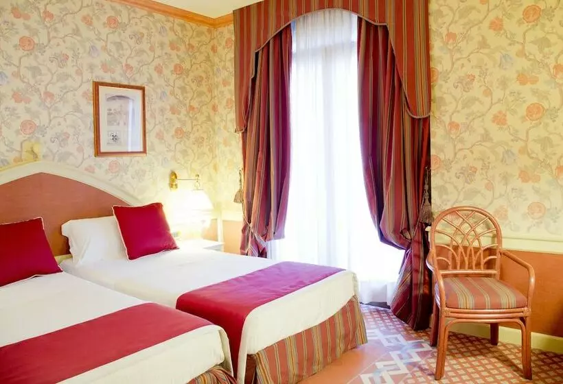 اتاق سوپریور سه تخته, Milano Regency