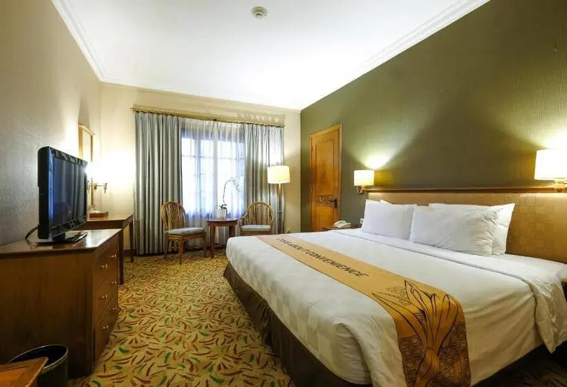 سوییت جونیور, Loman Park Hotel Yogyakarta