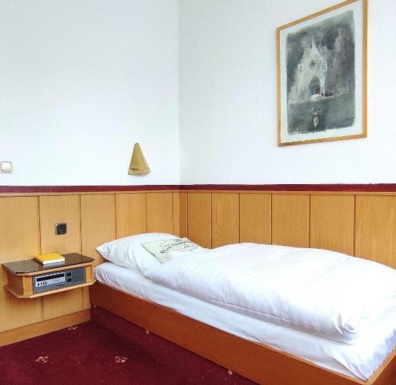 חדר אקונומי יחיד, Retro   Art   Hotel Lünen