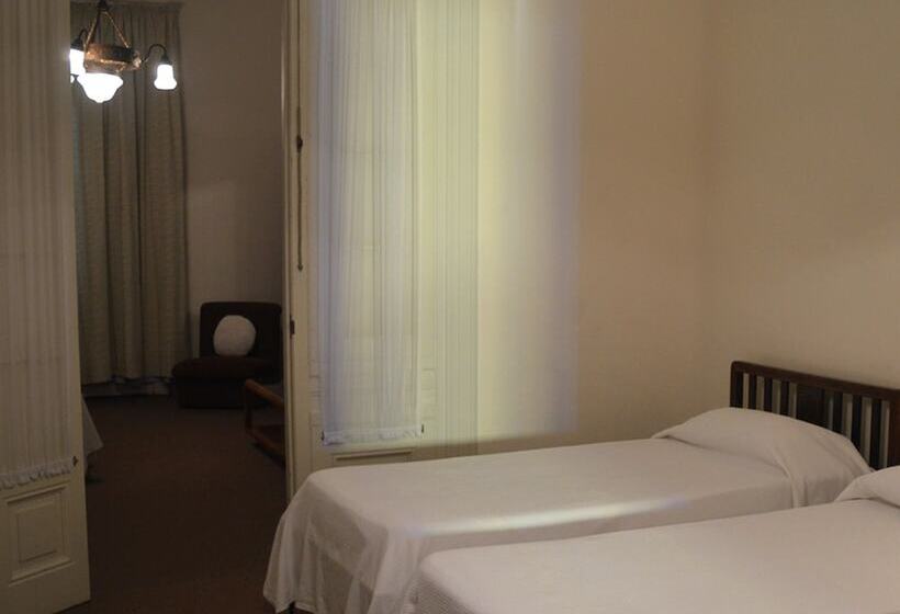 חדר סופריור לשלושה, Argentino Hotel Casino & Resort