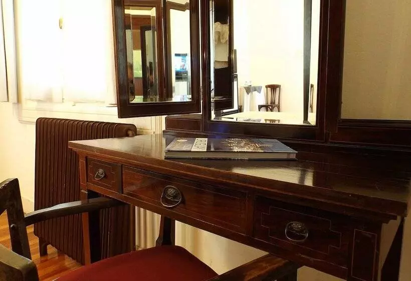 Superior Kolmen Hengen Huone, Argentino Hotel Casino & Resort