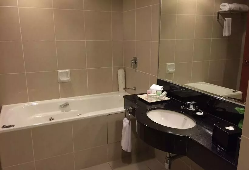 سوییت لوکس, Bayview Hotel Melaka