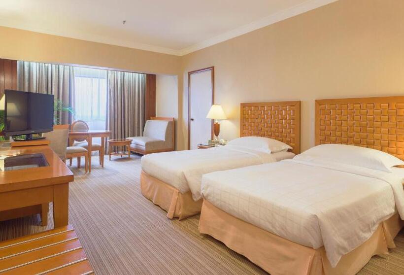 Suite Deluxe, Bayview Hotel Melaka