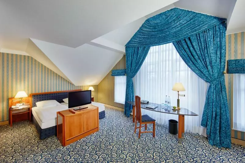 اتاق لوکس, Dorint Herrenkrug Parkhotel Magdeburg