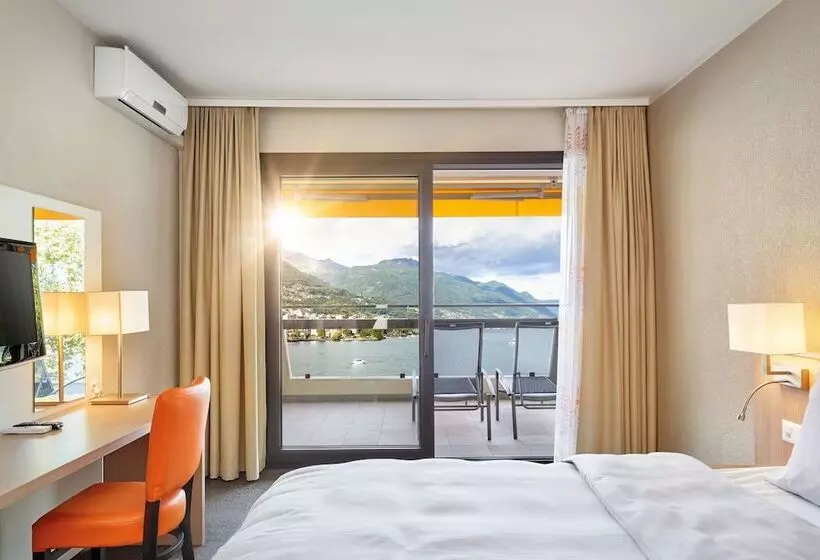 اتاق لوکس با چشم‌انداز دریاچه, H4 Hotel Arcadia Locarno