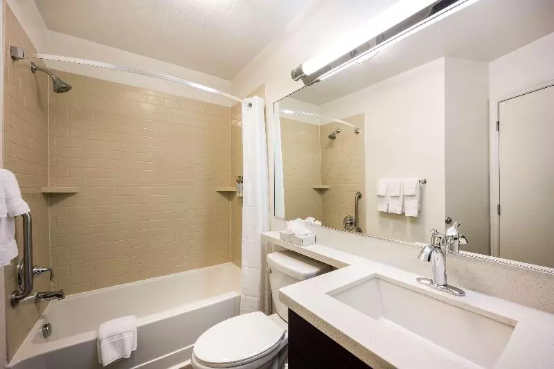 اتاق سوپریور, H4 Hotel Arcadia Locarno