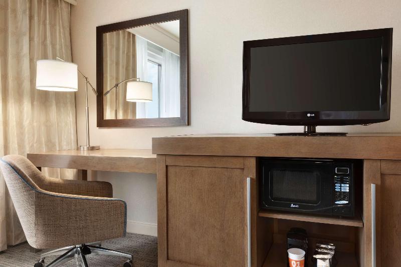 اتاق لوکس با چشم‌انداز دریاچه, H4 Hotel Arcadia Locarno