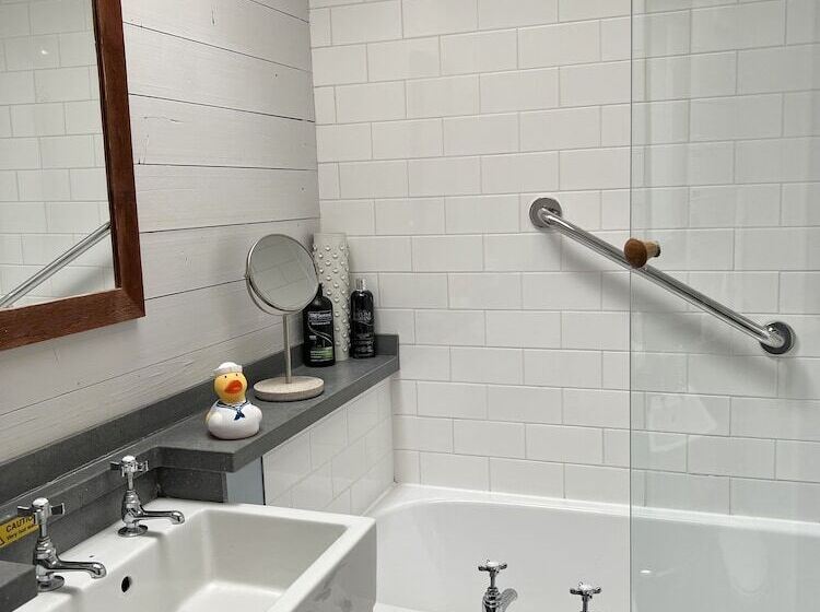 Номер Стандарт, New Flying Horse Inn