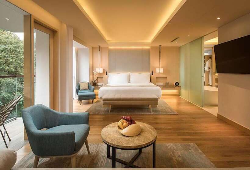 Люкс Премиум, Padma Hotel Bandung