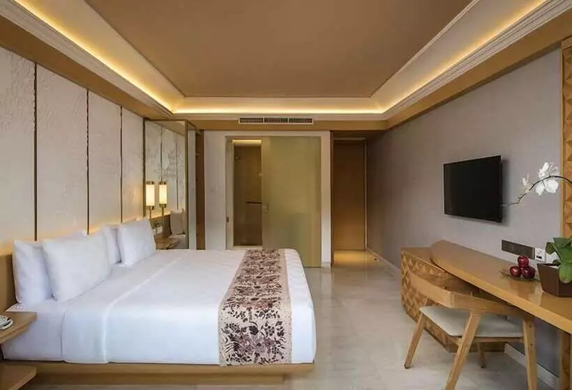 Quarto Deluxe, Padma Hotel Bandung