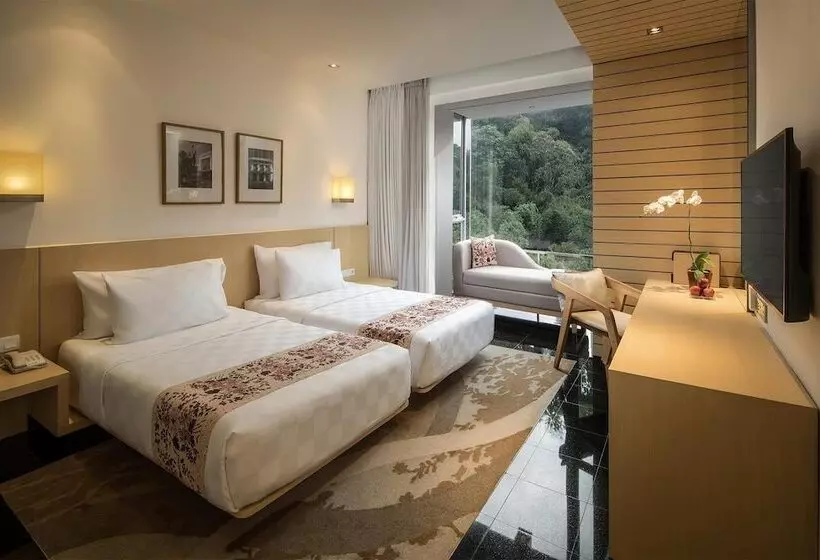Quarto Premium, Padma Hotel Bandung