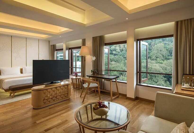 スイート, Padma Hotel Bandung