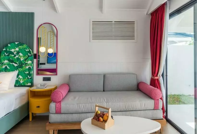 ویلای یک اتاق خوابه با استخر شنا, Villa Park Sun Island Resort