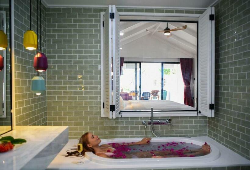 Вилла с 1 спальней и бассейном, Villa Park Sun Island Resort