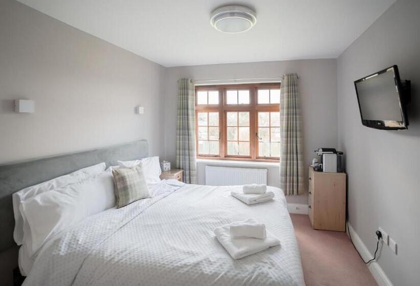 标准间, Tottington Manor