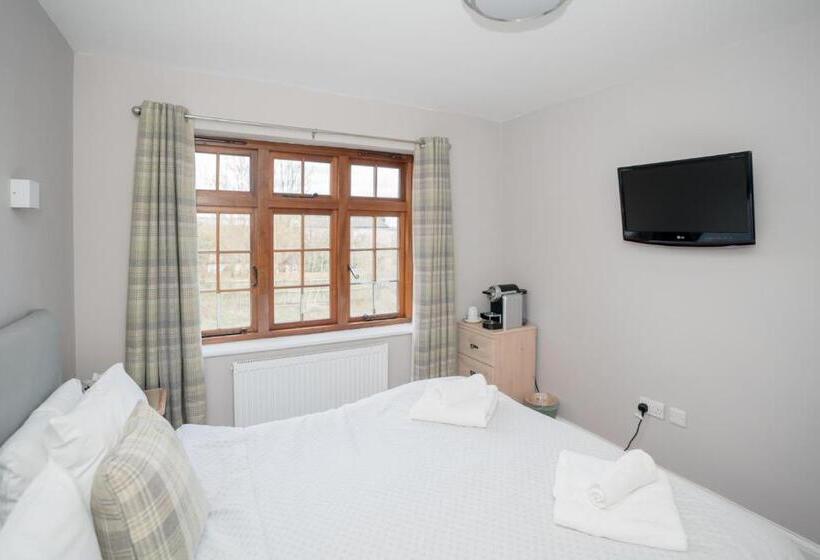Номер Стандарт, Tottington Manor