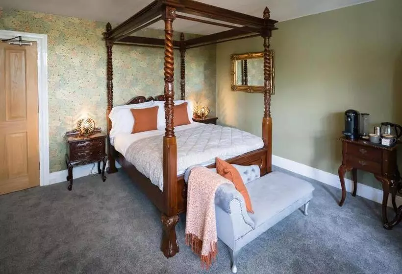 キングサイズベッドのスイートルーム, Tottington Manor