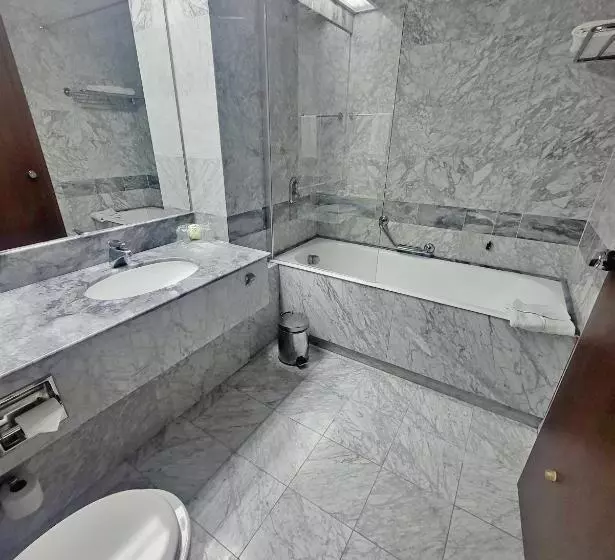 اتاق لوکس یک تخته, Tower Genova Airport   Hotel & Conference Center