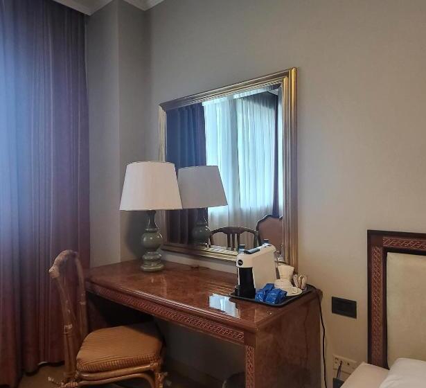 Deluxe-huone, Tower Genova Airport Hotel & Conference Center