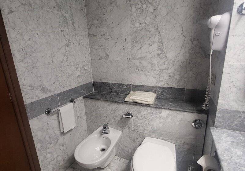 Superior-huone, Tower Genova Airport Hotel & Conference Center