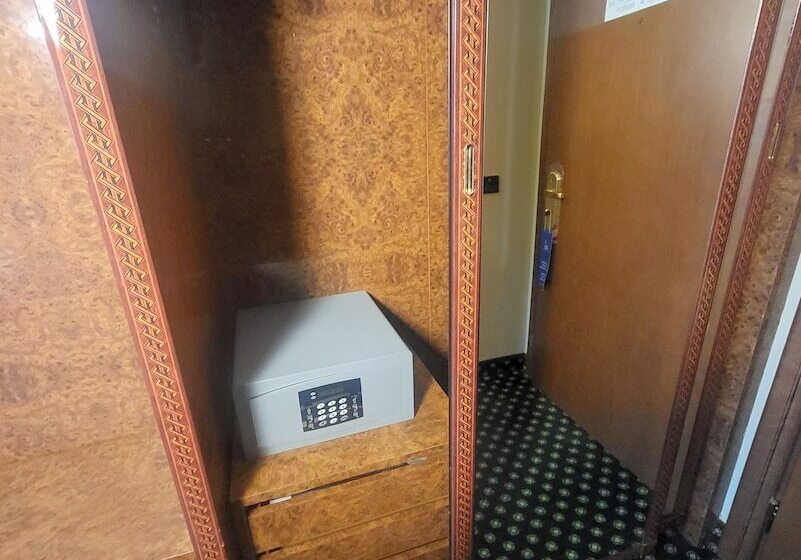 Superior-huone, Tower Genova Airport Hotel & Conference Center