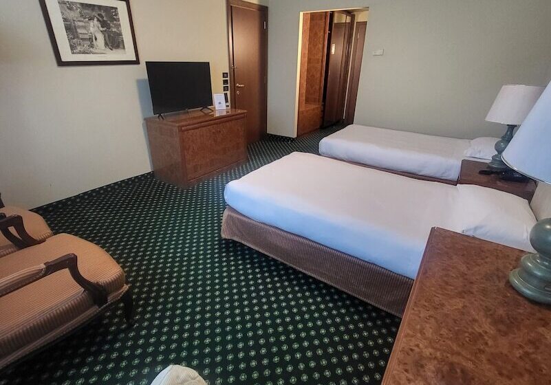 Superior-huone, Tower Genova Airport Hotel & Conference Center