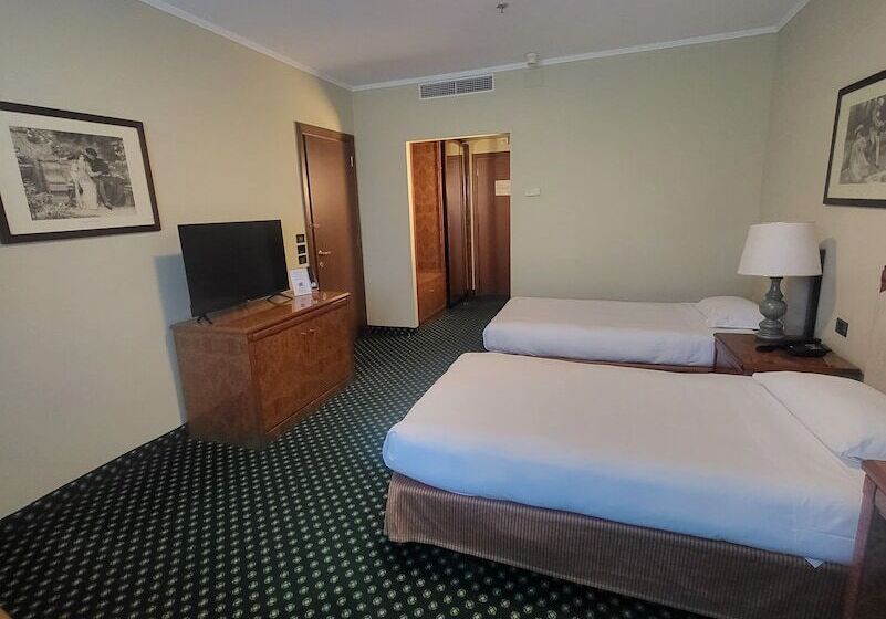 Superior-huone, Tower Genova Airport Hotel & Conference Center