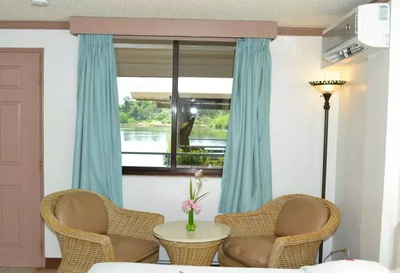 اتاق استاندارد, West Plaza Hotel By The Sea