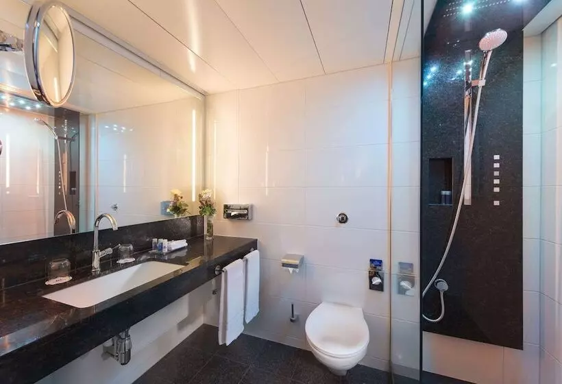 سوییت جونیور, Maritim Hotel Stuttgart