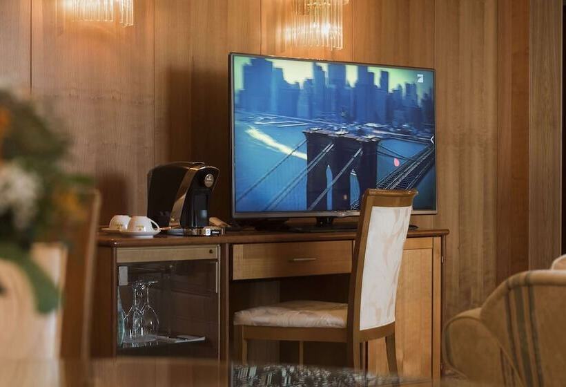 سوئیت کلاسیک, Maritim Hotel Stuttgart