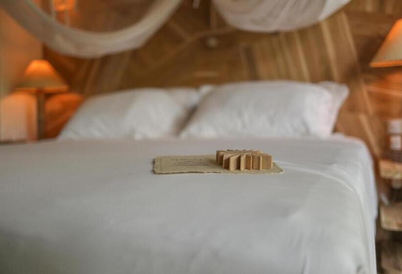 2 Bedroom Apartment with Pool, Soneva Fushi