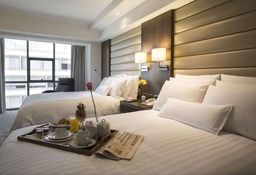 Номер Executive, Swissotel Lima