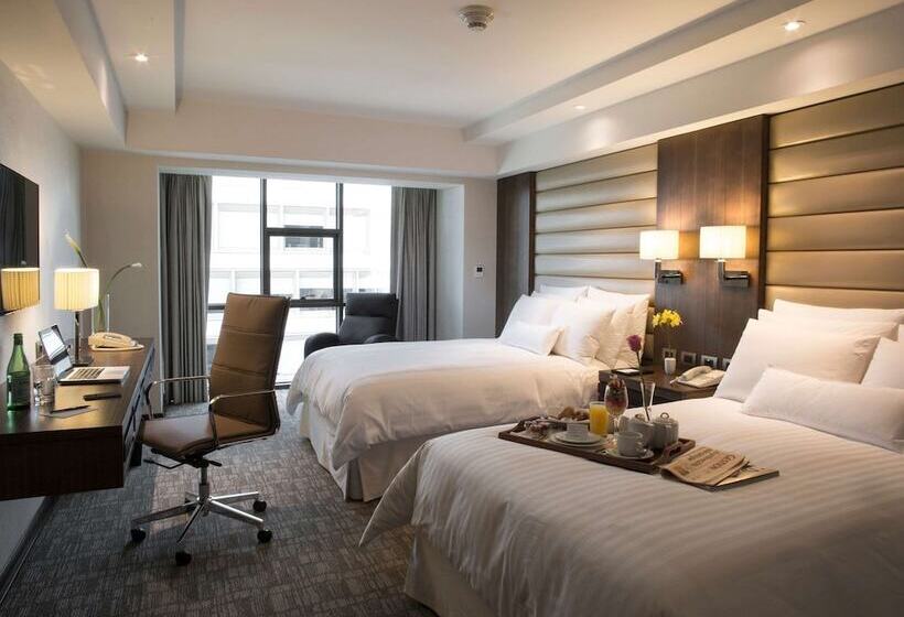 Номер Executive, Swissotel Lima