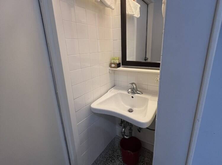 חדר בסיסי, Touchstone Hotel City Center