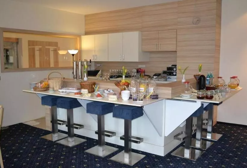 Standard Yhden Hengen Huone, City Hotel Cottbus