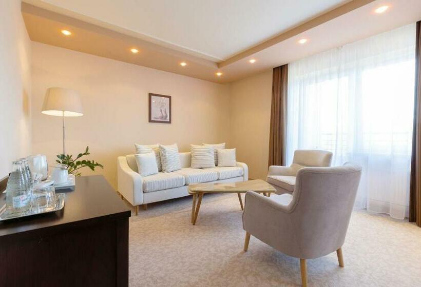 Апартаменты 1 Спальня с Видом, Kudowa Manufaktura Relaksu