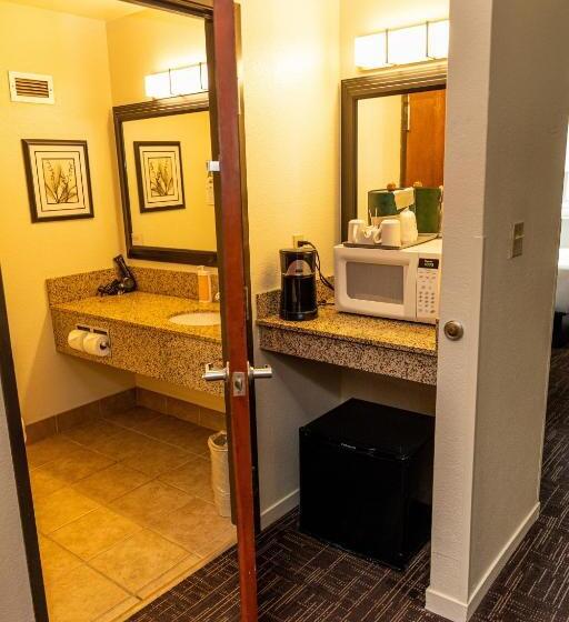 חדר סטנדרט, Lake Natoma Inn