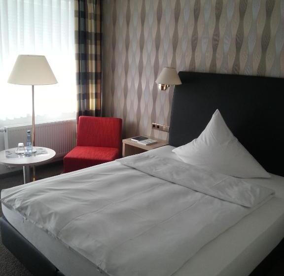 חדר יחיד נוף לגינה, Quellenhof