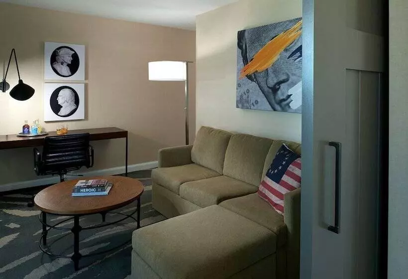 سوییت, Revere Hotel Boston Common