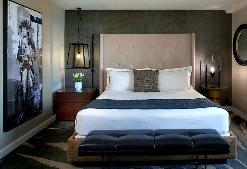 스위트, Revere Hotel Boston Common