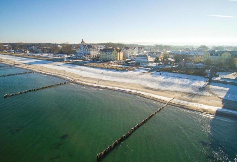 标准三人间, Np Hotel Schweriner Hof