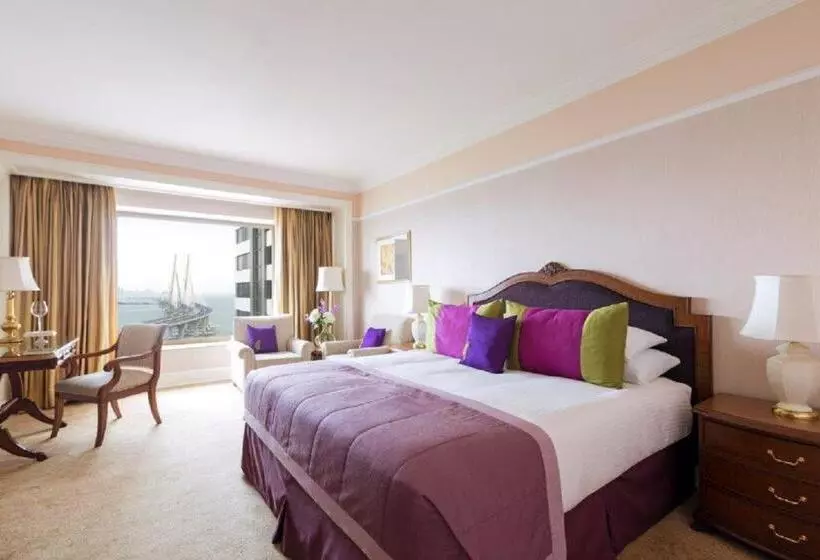 キングサイズベッドのデラックスルーム, Taj Lands End